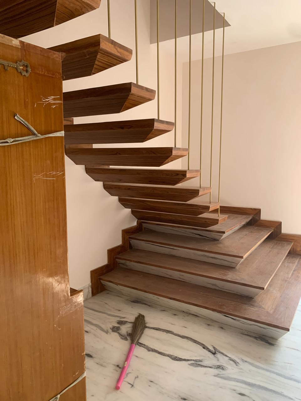 Cantilevered wooden staircase